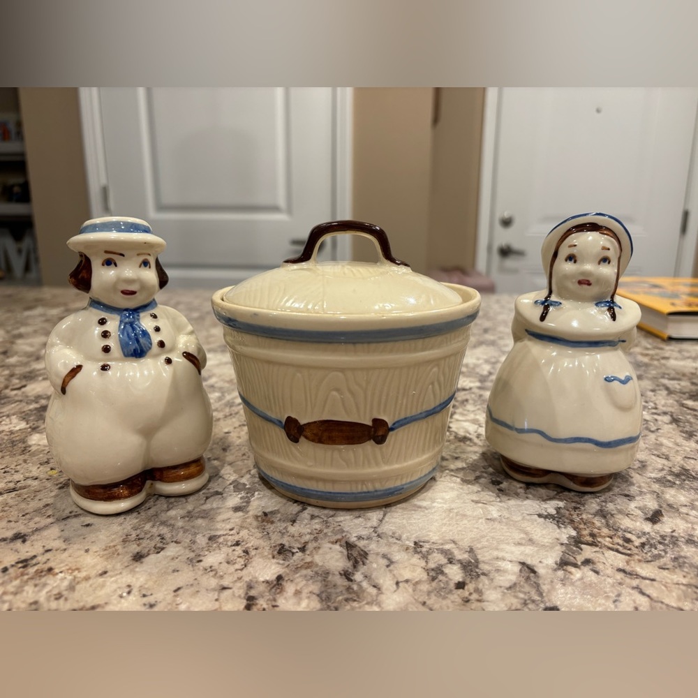 Water Bucket and Dutch Boy and Girl